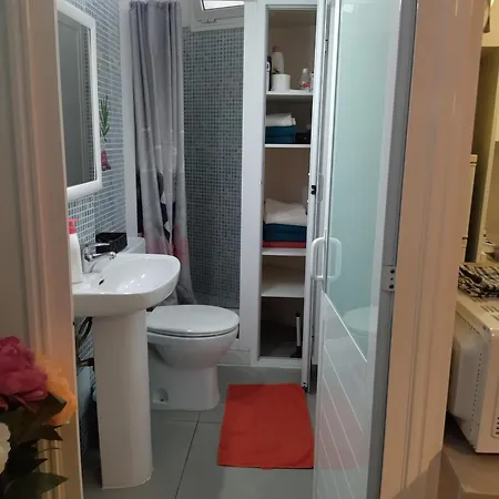 Appartamento Modern Studio In With Sea View - 18 M² Las Palmas de Gran Canaria